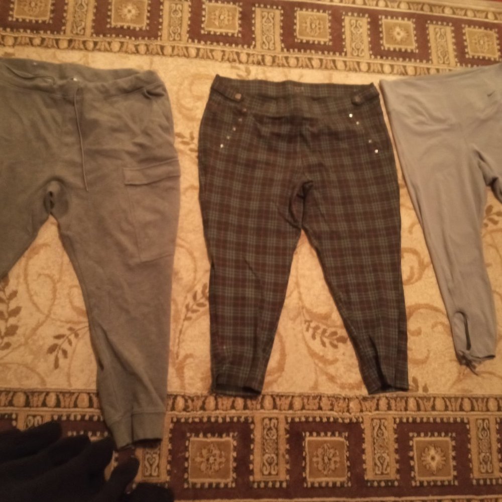 pants - Picture 2 of 2